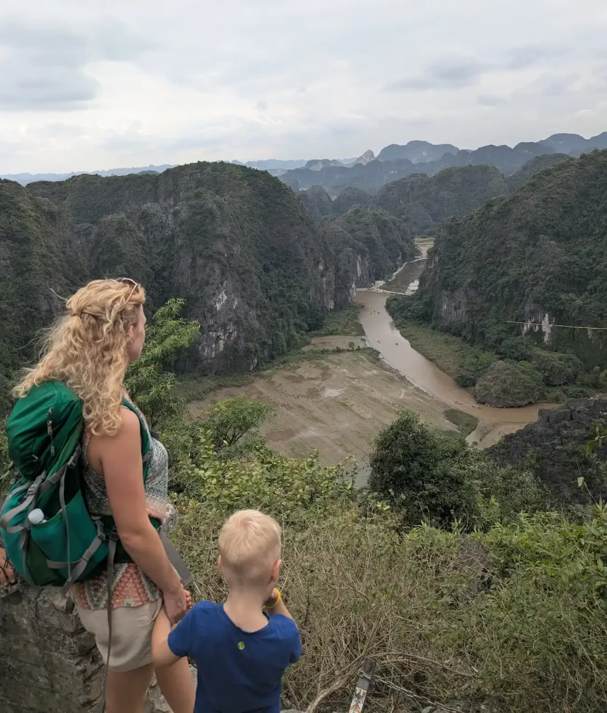 Gezinnen op reis in Vietnam